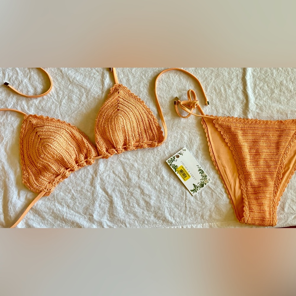 Womens Medium Chelsea & Violet Orange Bikini